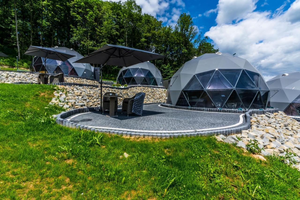 Glamp Royal Hotel Bialy Dunajec Exterior photo